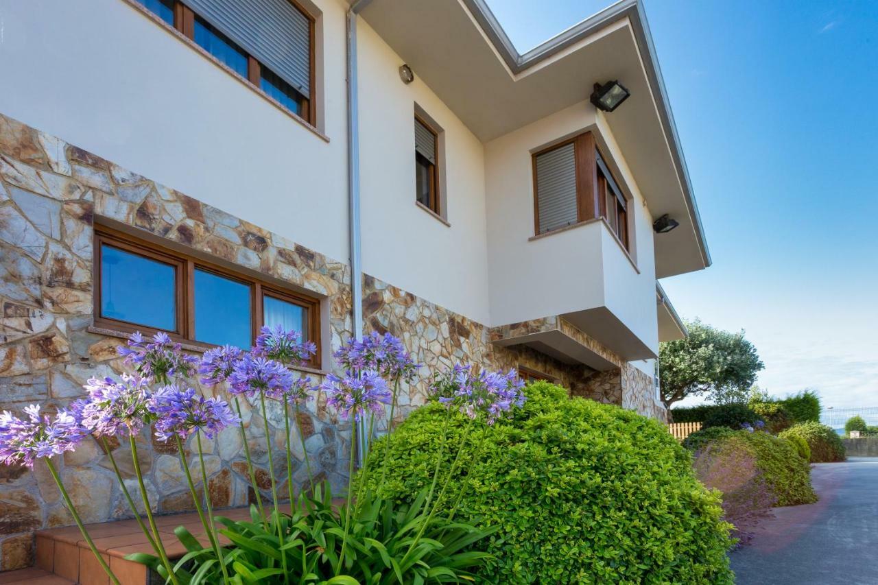 Apartamentos Barcella Tapia Tapia De Casariego Exteriör bild